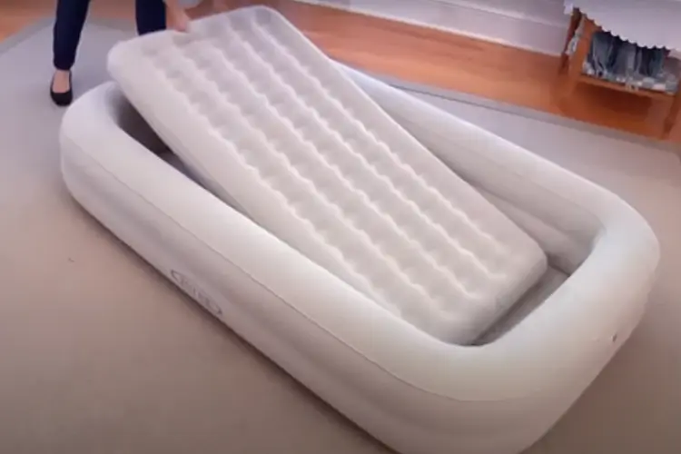 Intex Kids Inflatable Travel Bed Set
